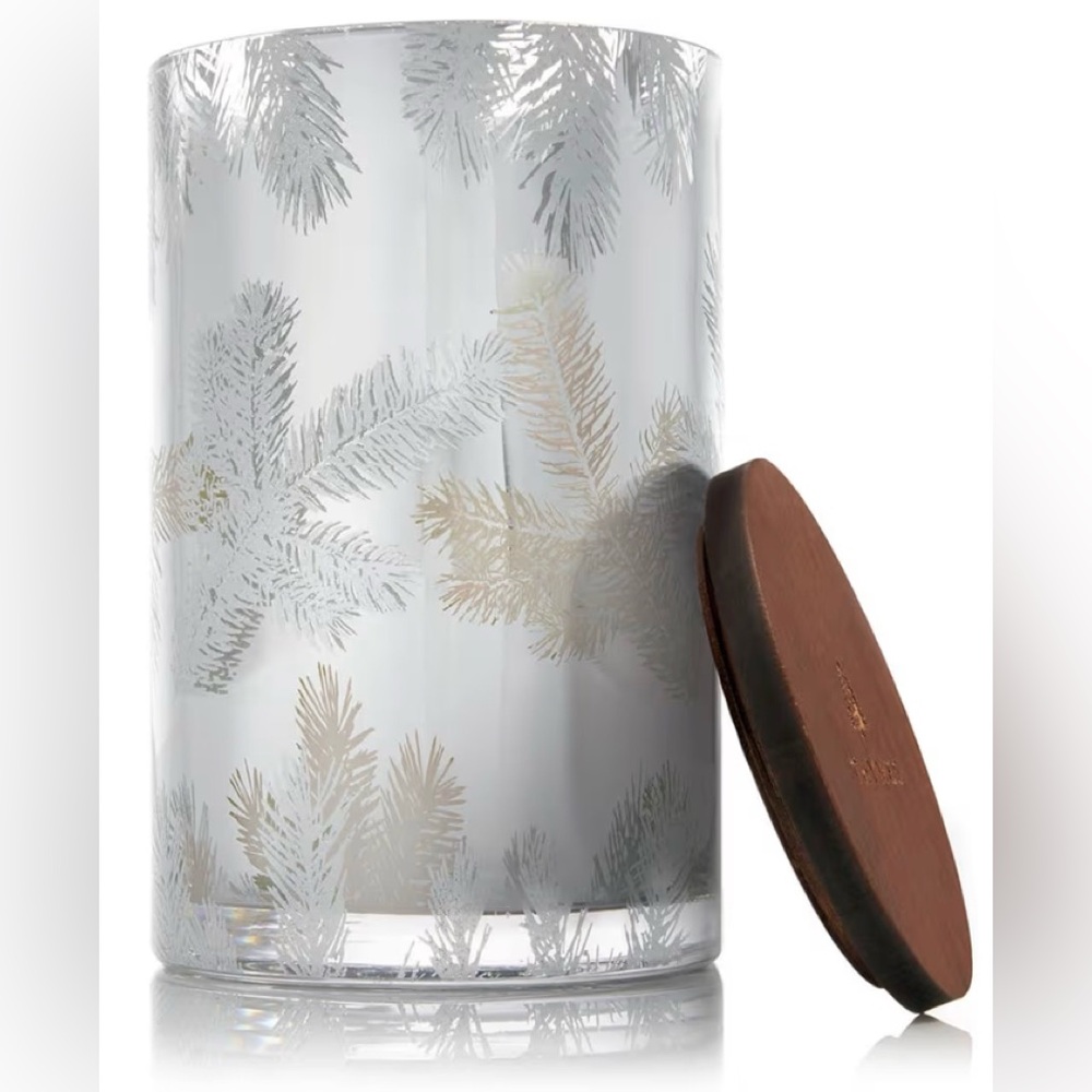 Thymes Luminary Frasier Fir CandleFrasier Fir Pine Scent - Silver Candle - 20 Oz